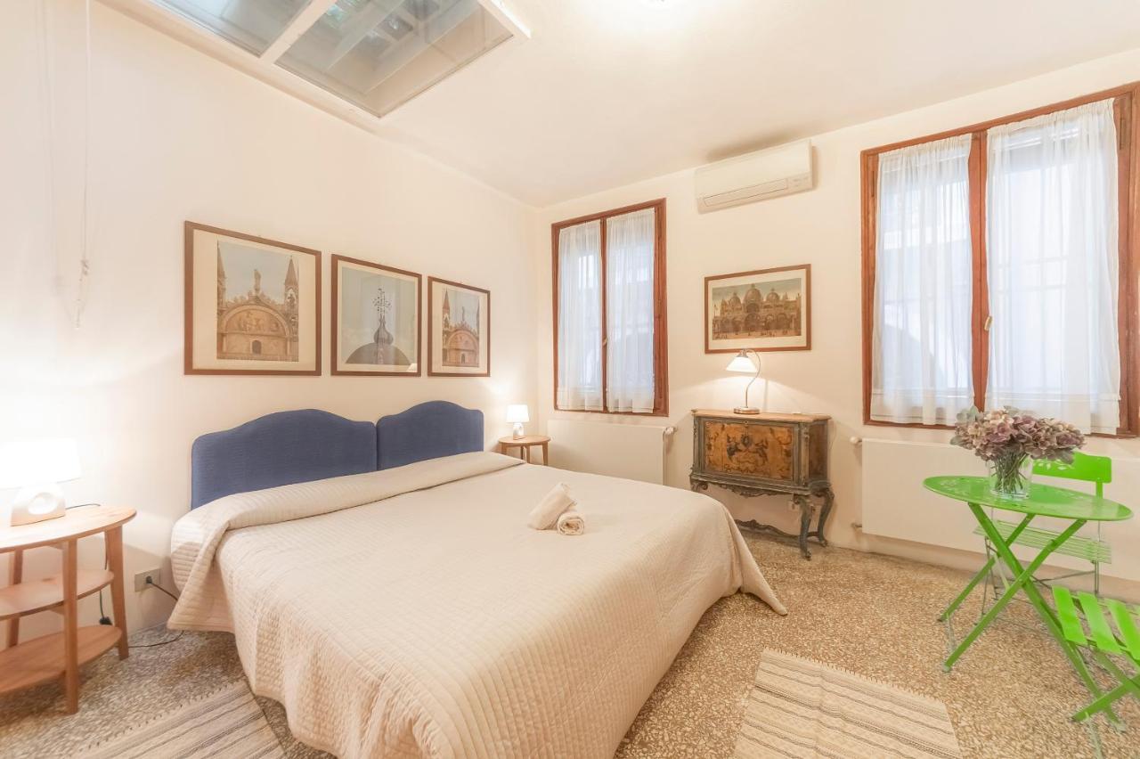 Canal Grande Suite Venice Exterior photo