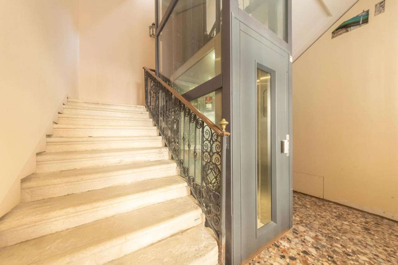 Canal Grande Suite Venice Exterior photo