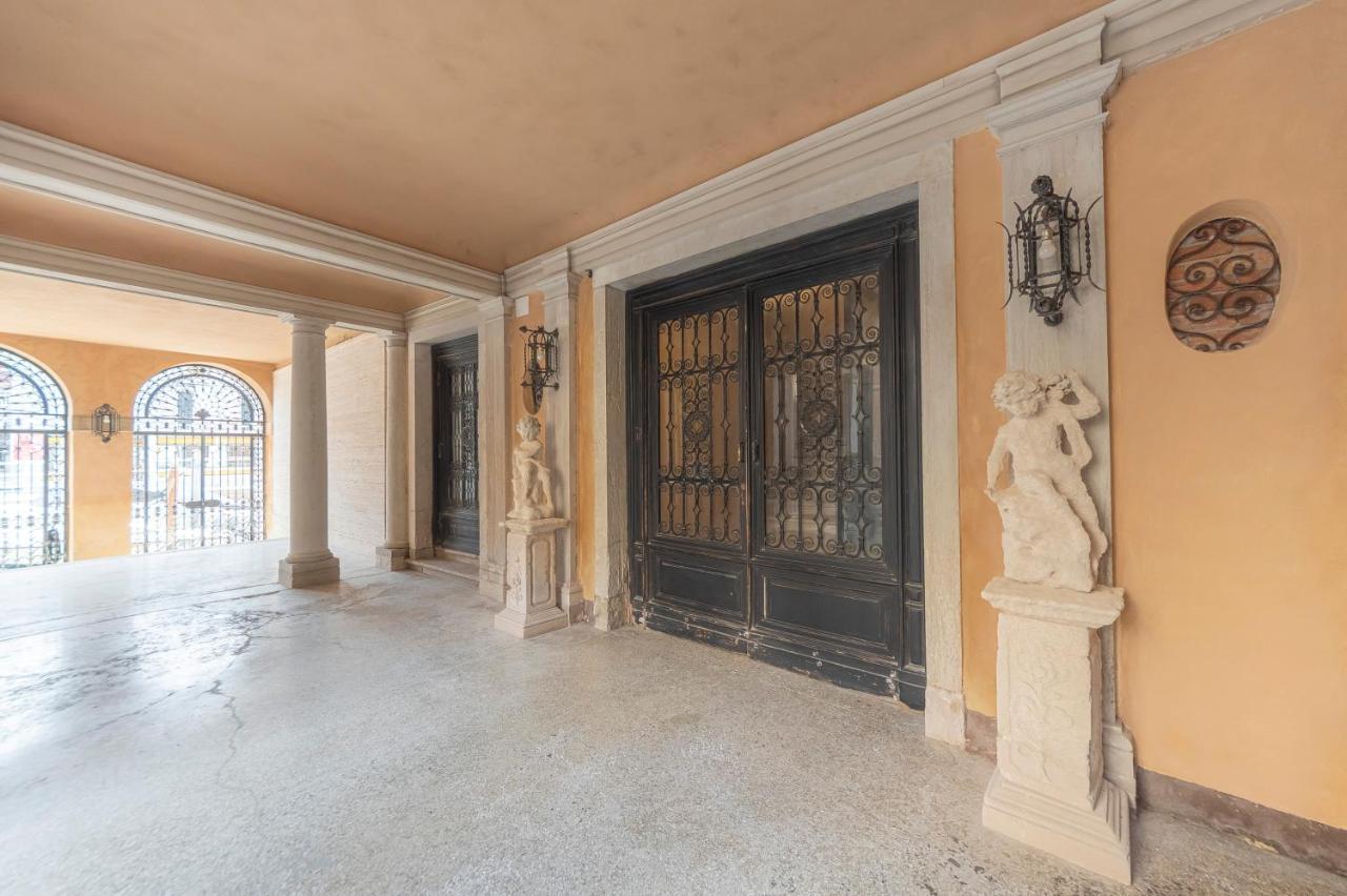 Canal Grande Suite Venice Exterior photo