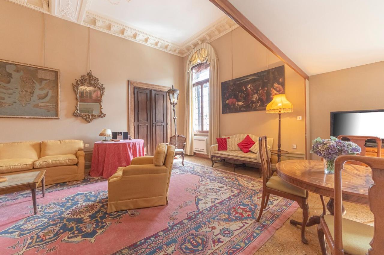 Canal Grande Suite Venice Exterior photo